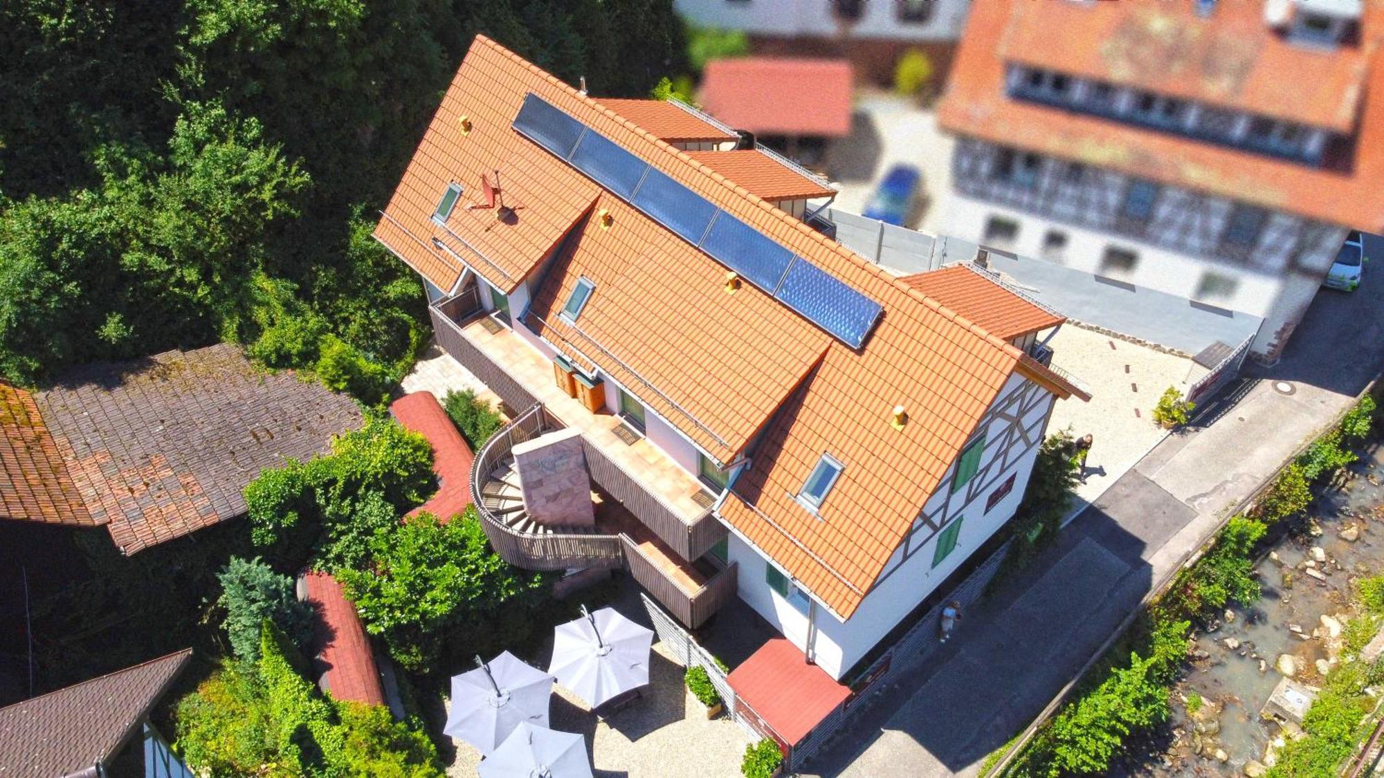 ساسباشفالدن Schusterjunge Aparthotel المظهر الخارجي الصورة