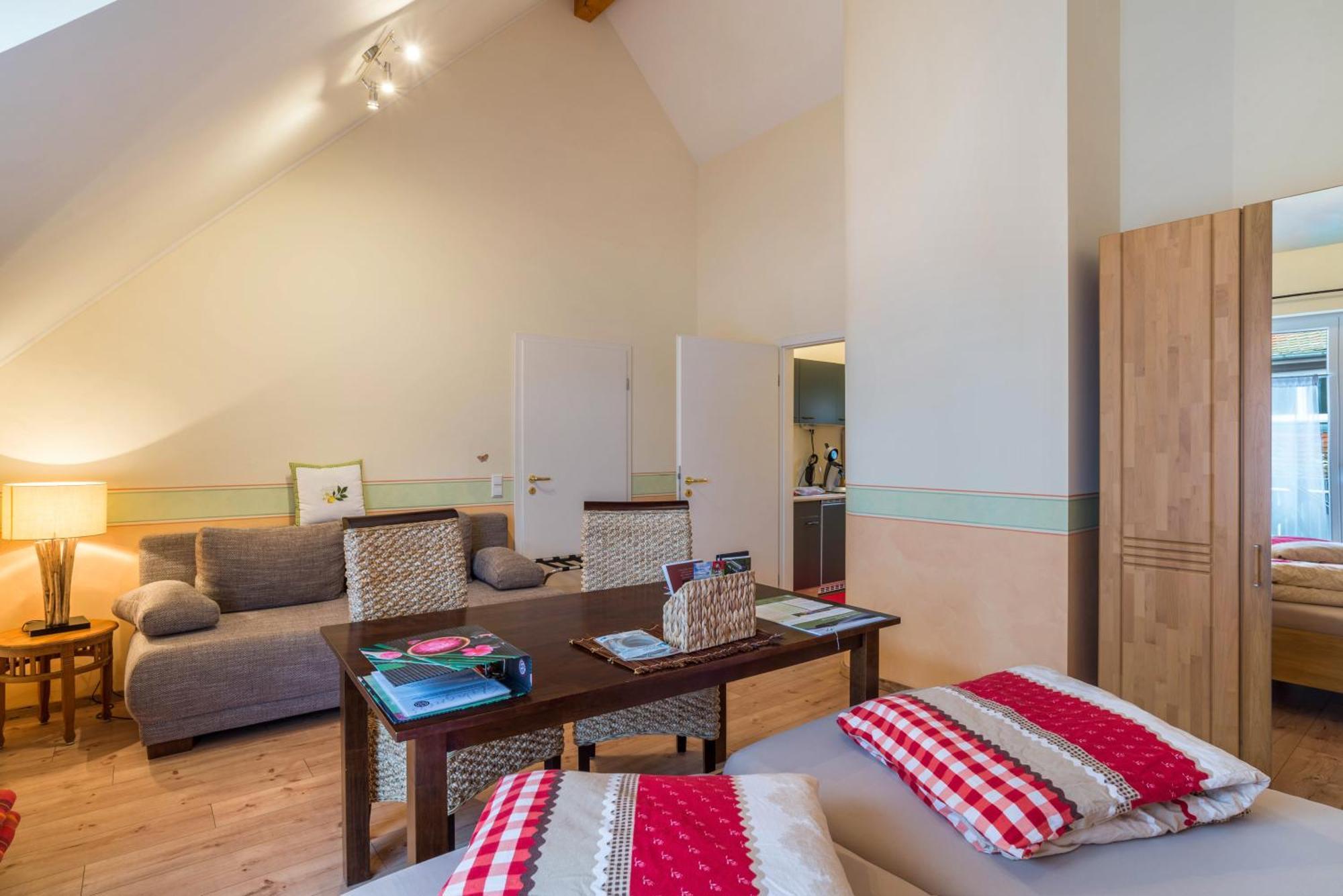 ساسباشفالدن Schusterjunge Aparthotel المظهر الخارجي الصورة